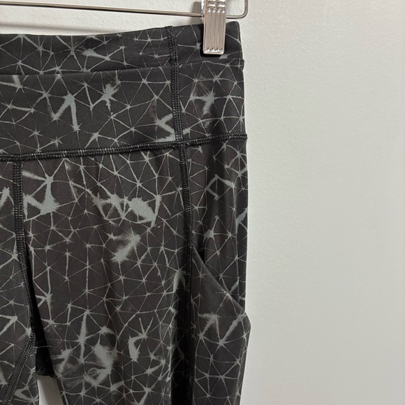 Lululemon Speed Tight - Picture 11 of 13